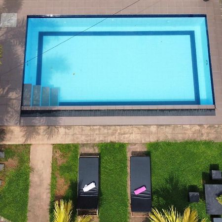 Grand Royal Villa Negombo Eksteriør billede