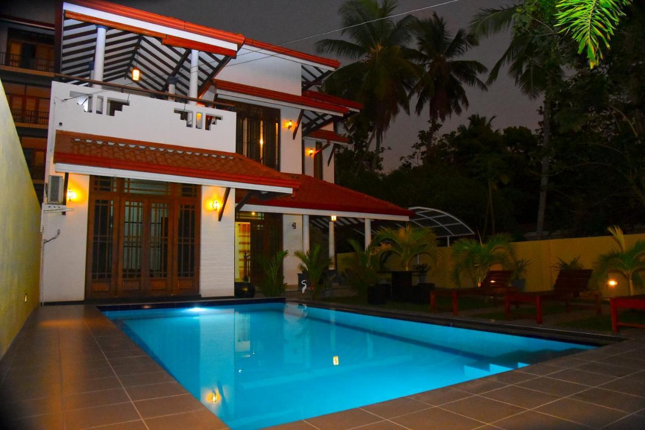 Grand Royal Villa Negombo Eksteriør billede