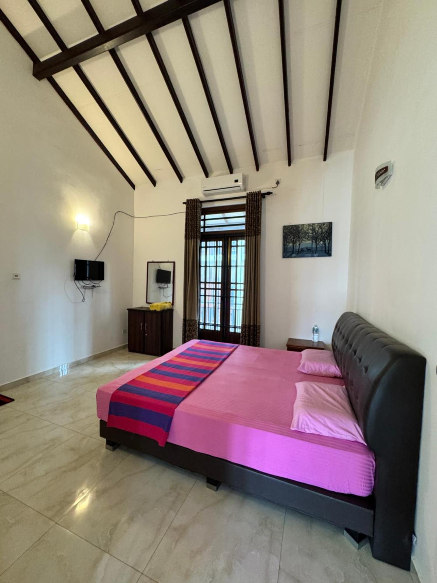 Grand Royal Villa Negombo Eksteriør billede