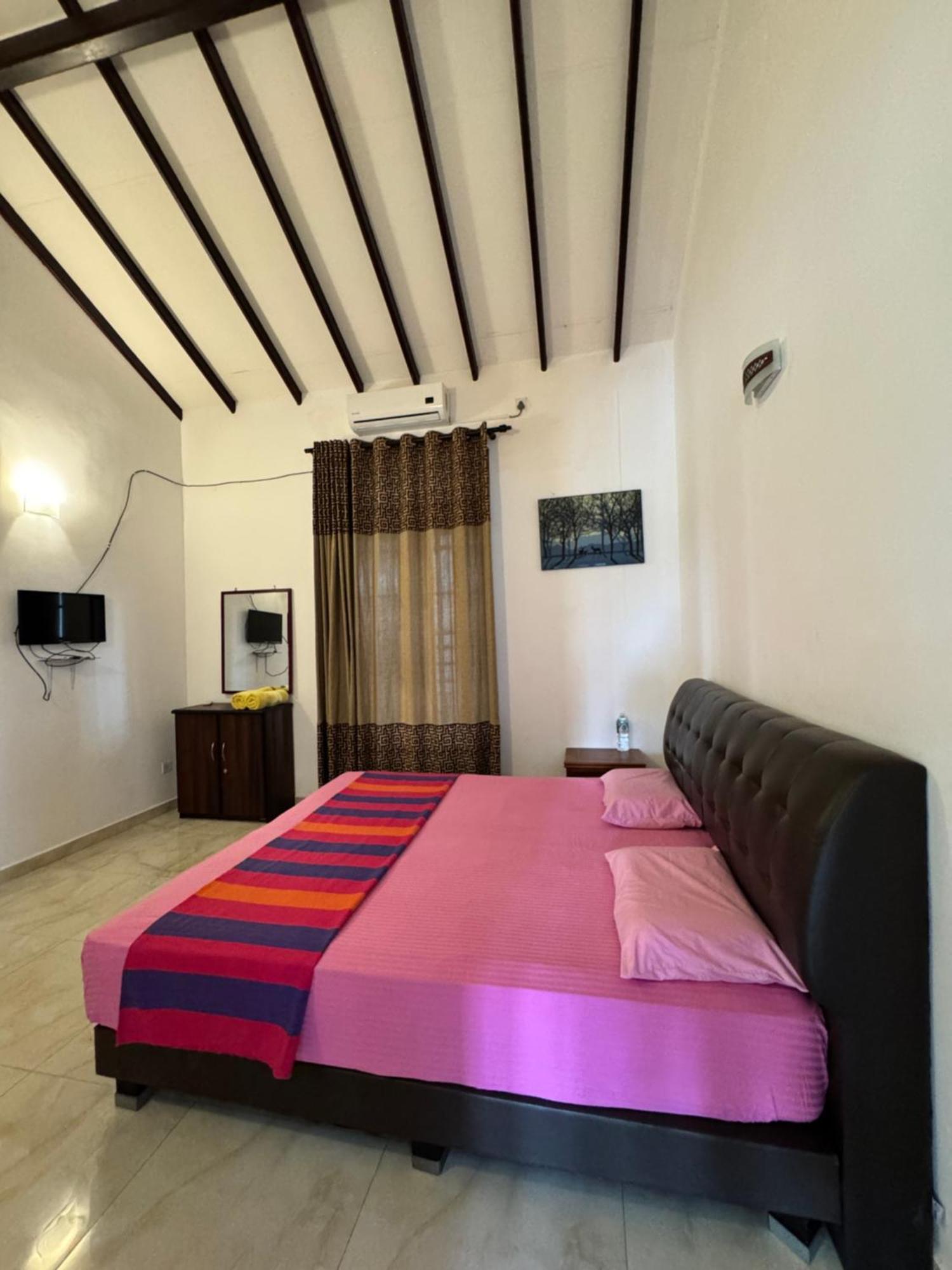 Grand Royal Villa Negombo Eksteriør billede